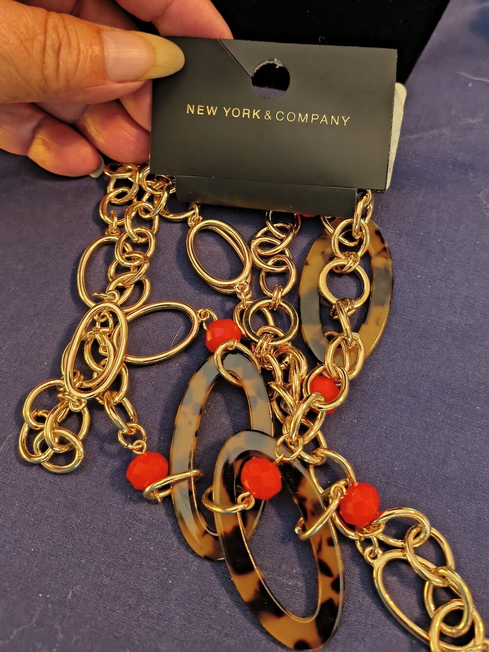 New York & Company NWT Long Gold Tone Tortoiseshell Necklace Red Bead Statement - Picture 9 of 9